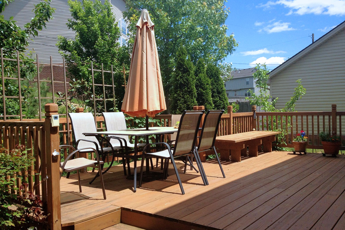 What You Should Know Before You Add a Deck to Your Home
